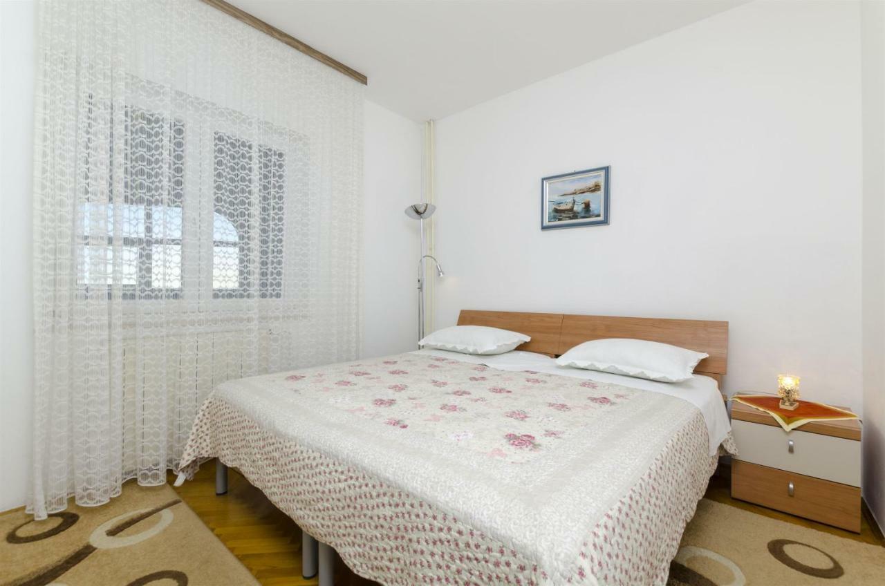 Apartments Karmela Primošten Extérieur photo