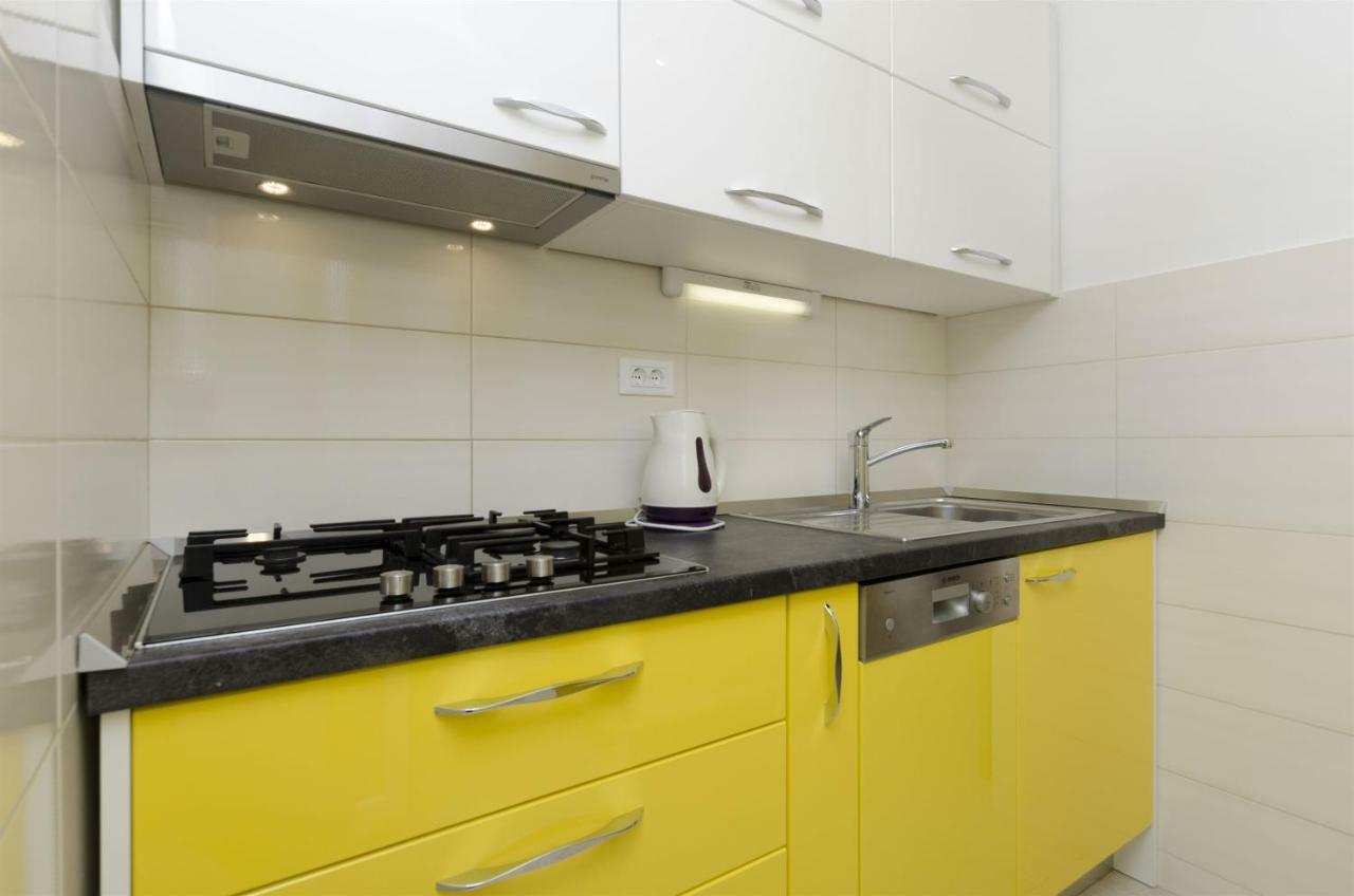 Apartments Karmela Primošten Extérieur photo