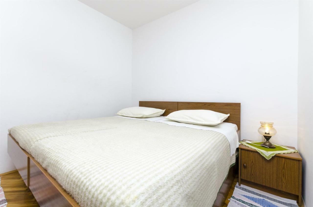 Apartments Karmela Primošten Extérieur photo