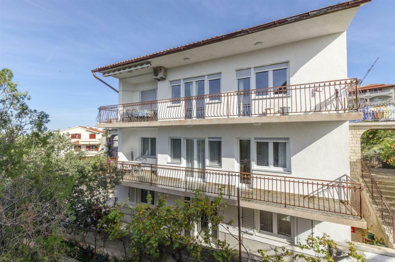 Apartments Karmela Primošten Extérieur photo