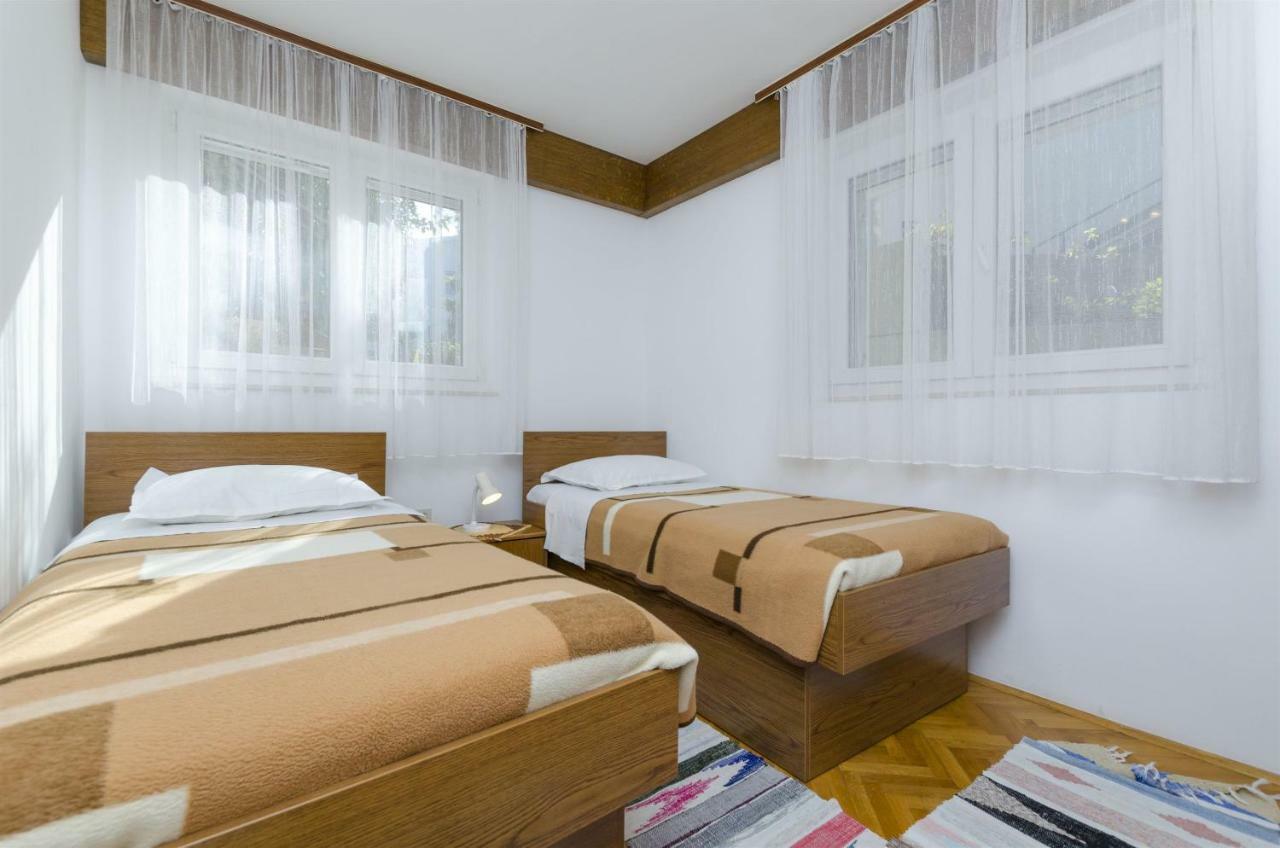 Apartments Karmela Primošten Extérieur photo